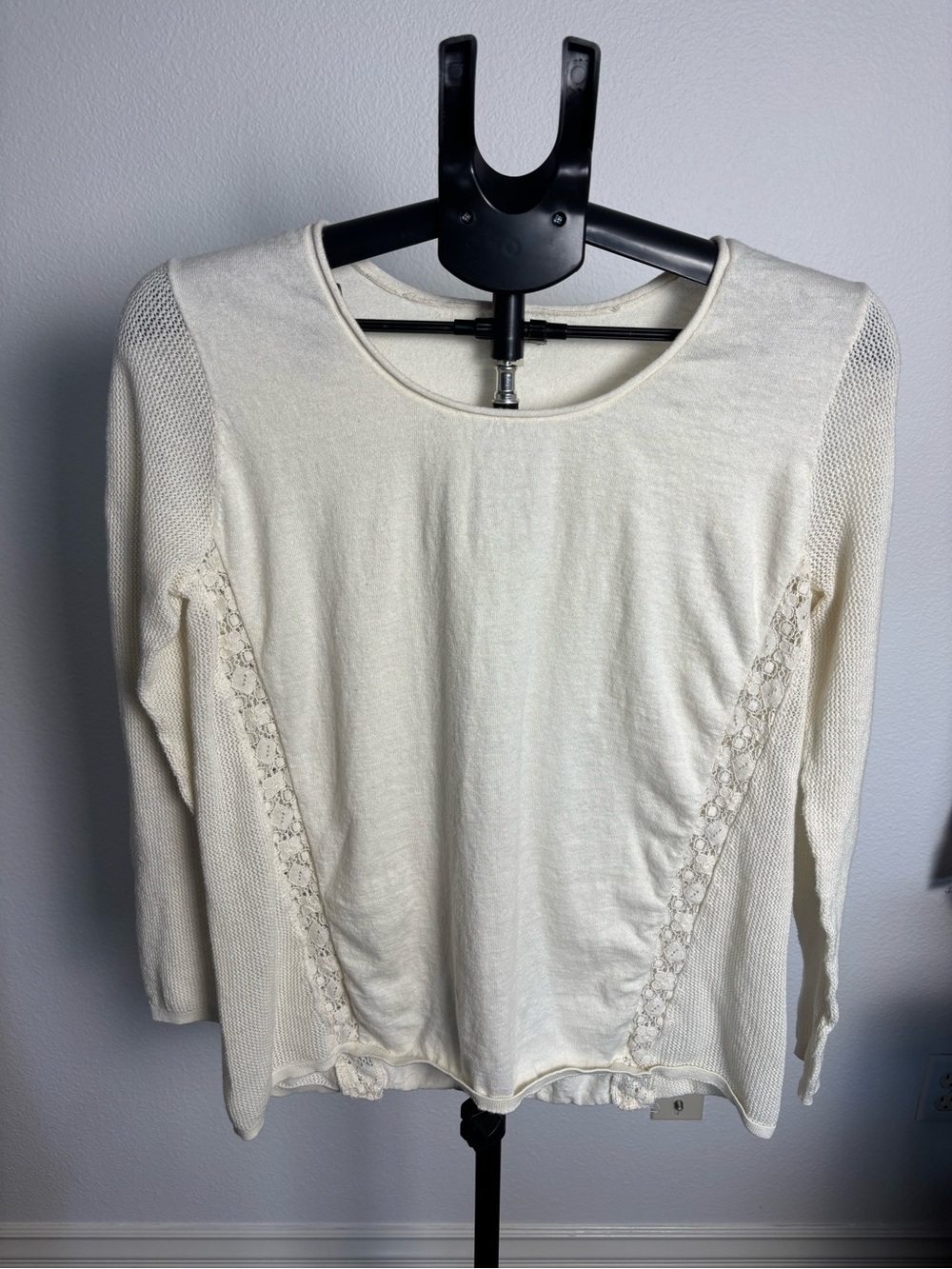Lucky Brand Cream Long Sleeve Lace Panel Top